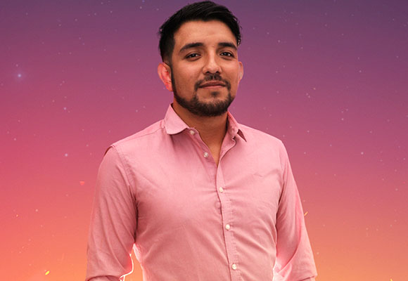 Universitario en entrenamiento.